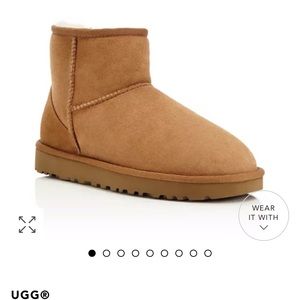 Women’s classic mini Ugg’s size 5 NIB